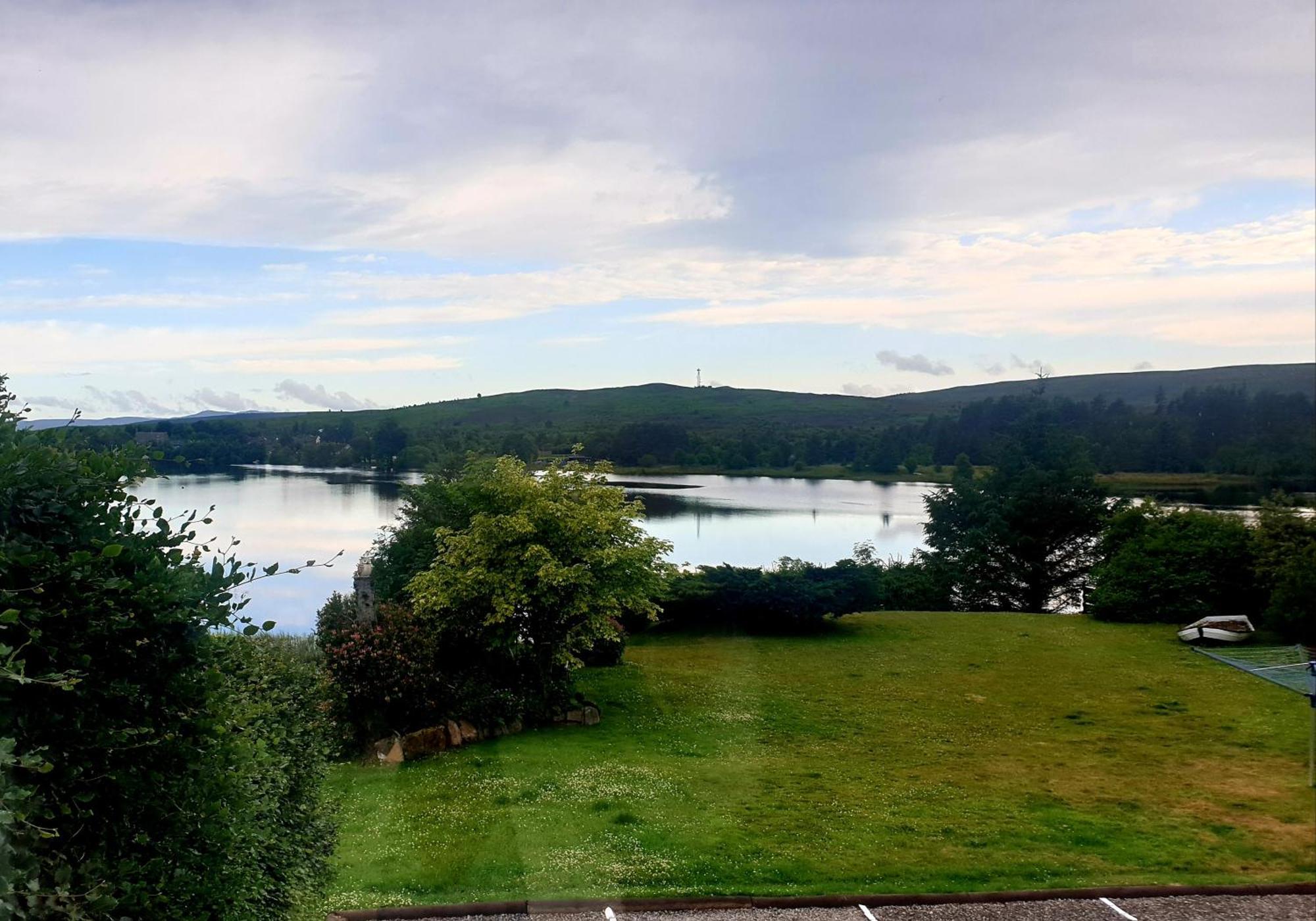 Loch View, Lairg Hotell Rum bild